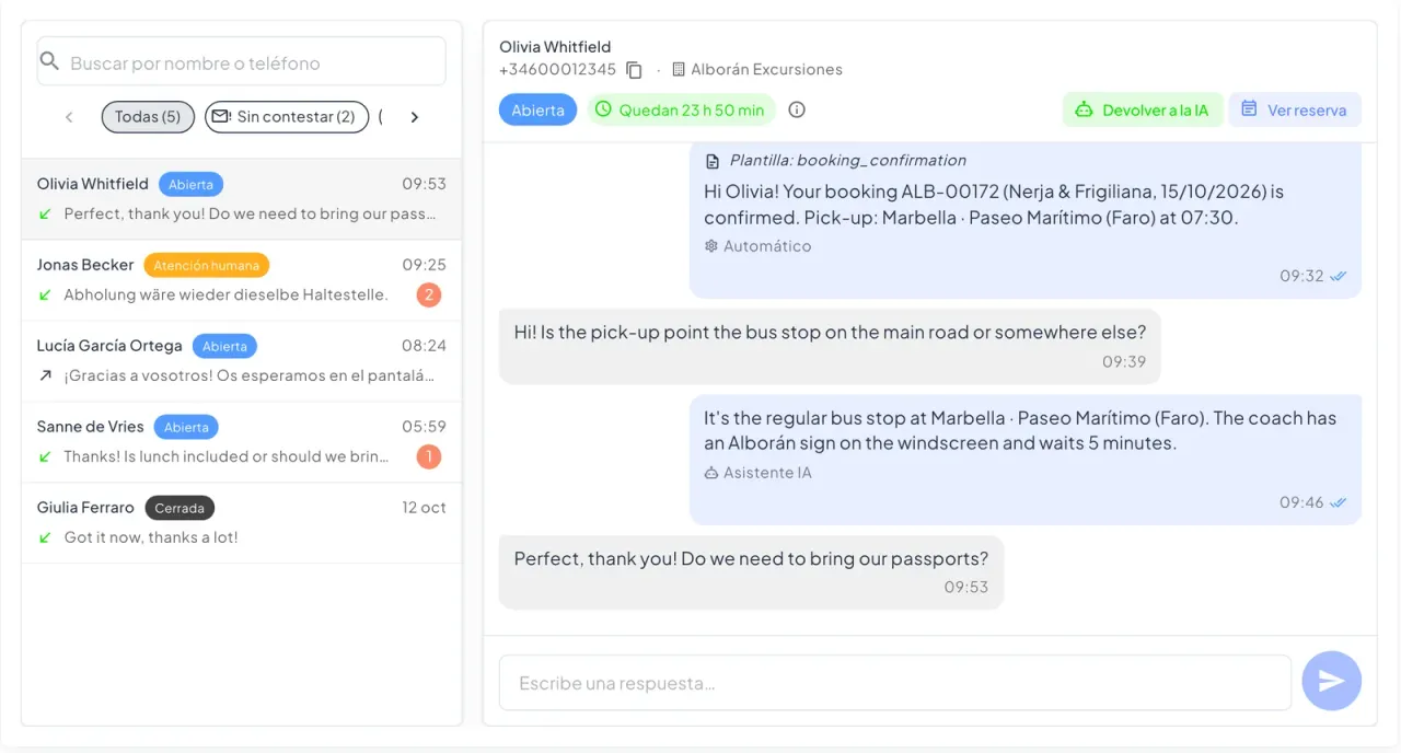 Bandeja de WhatsApp con respuestas del asistente de IA a clientes extranjeros